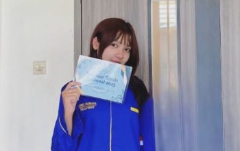 Menjadi Moderator: Antara Seni Berbahasa dan Kepemimpinan Ala Mahasiswa Manajemen