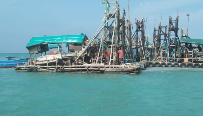 Ratusan PIP Ilegal Kuasai Laut Sampur, Pariwisata dan Pelayaran Terancam