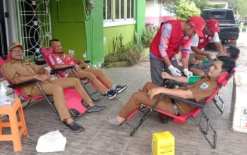 Aksi Donor Darah PMI Berakhir di BAKESBANGPOL, Antusiasme OPD Tinggi 