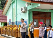 Upacara Istimewa di SMPN 1 Toboali, Kapolres Basel Beri Pembekalan Kamtibmas
