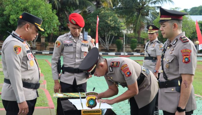 Upacara Sertijab di Polres Basel, Kapolres Sampaikan Pesan Adaptasi dan Dedikasi