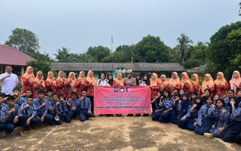 Kasat Lantas Polres Basel Beri Edukasi Bahaya Geng Motor kepada Pelajar SMP PGRI Toboali